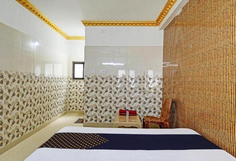 Трехместный Номер Классика, Spot On Sri Ram Guest House