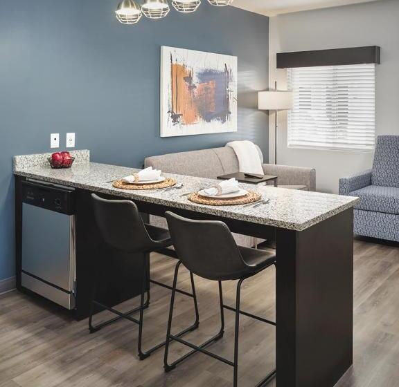 סוויטה, Stayapt Suites North Charleston