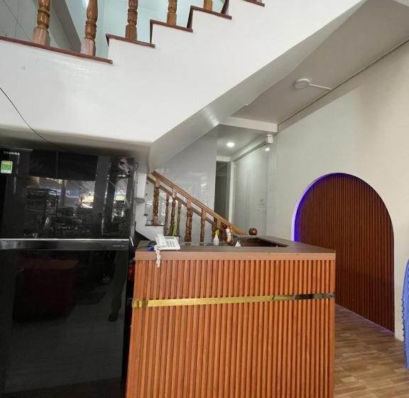 اتاق خانوادگی, Khách Sạn Trung Hiếu