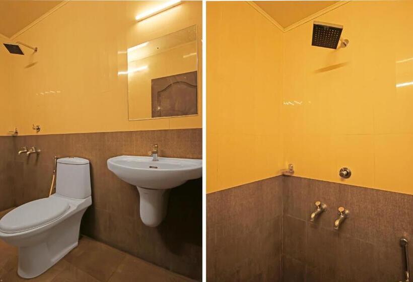 اتاق کلاسیک سه تخته, Oyo Flagship Hotel Cochin Paradise
