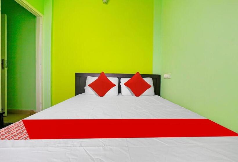 اتاق کلاسیک سه تخته, Oyo Flagship Hotel Cochin Paradise