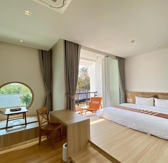 스탠다드 룸 킹사이즈 침대, Punn Hotel Korat