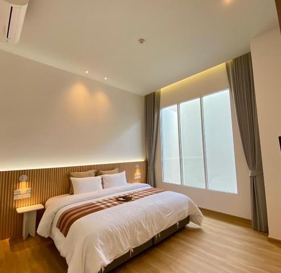 이그제큐티브 룸, Punn Hotel Korat