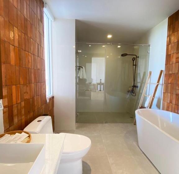 가든 전망 스위트, Punn Hotel Korat