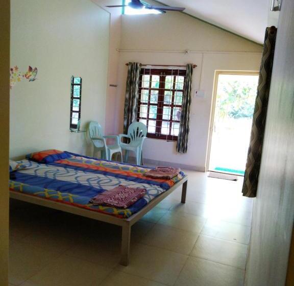 Quarto Estandar, Aditya Beach Resort