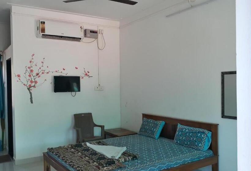 Quarto Estandar, Aditya Beach Resort