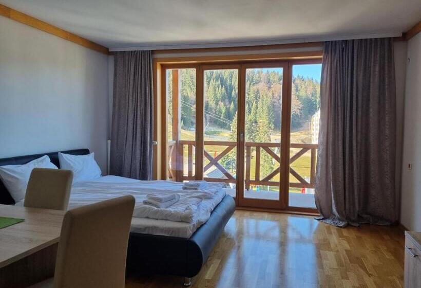 اتاق استاندارد سه نفره, Apartmani Vinv Jahorina U Sklopu Aparthotela Vucko Privatni Apartmani