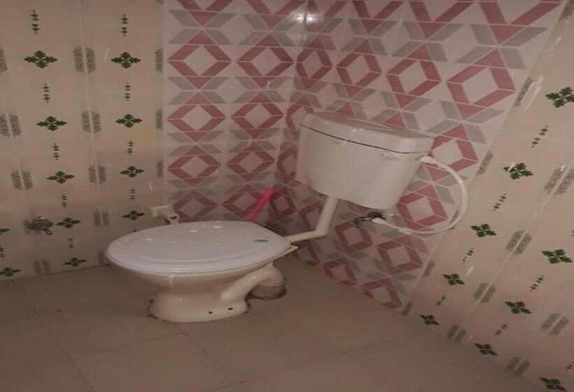 Трехместный Номер Классика, Capital O Bhangad Resort