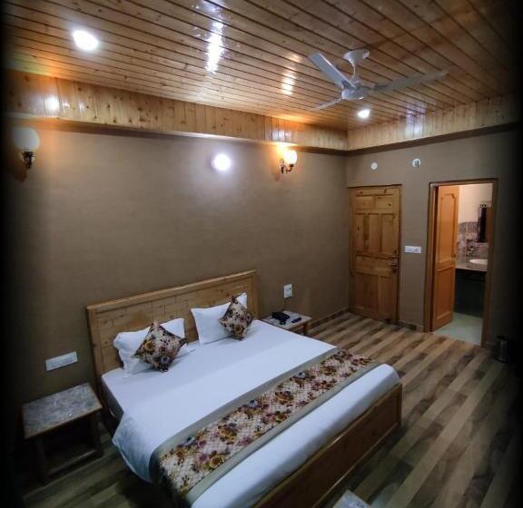 Номер Deluxe с Балконом, Cozy Haven