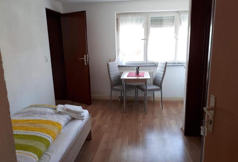 스탠다드 룸, Monteurhotel B27