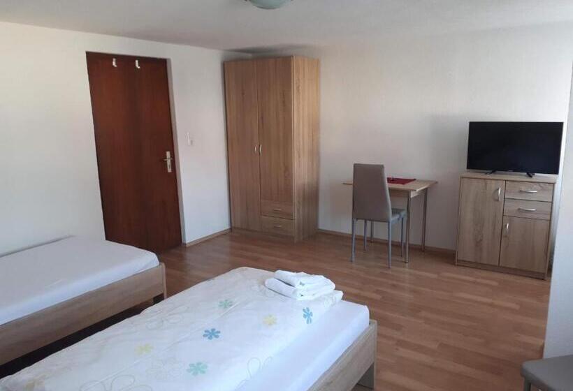 스탠다드 룸, Monteurhotel B27