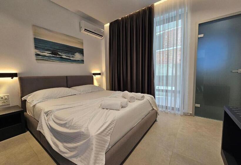 디럭스 룸, Adele Hotel Ksamil