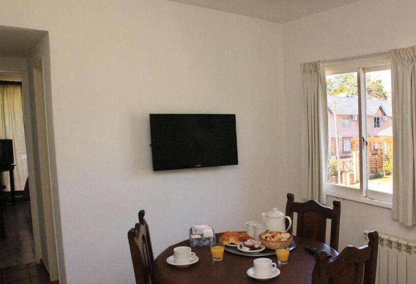 Апартаменты 1 Спальня, Amari Suites