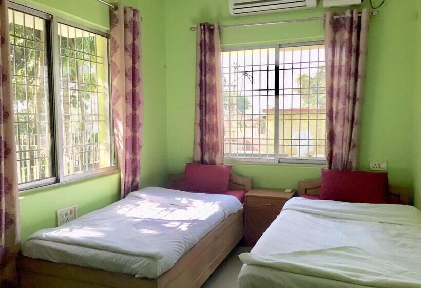 اتاق سوپریور با چشم‌انداز باغ, Sachi Home