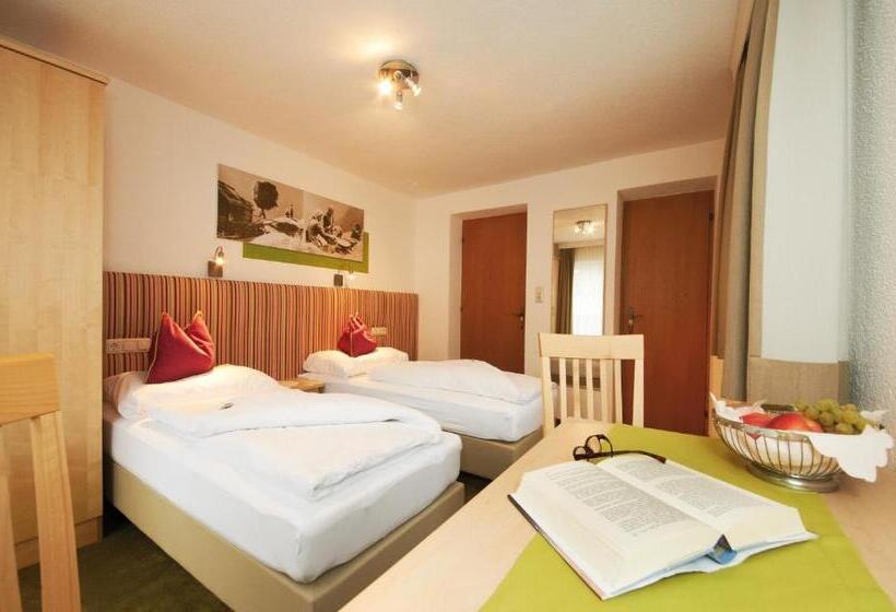 Quarto Estandar, Pension Pitze