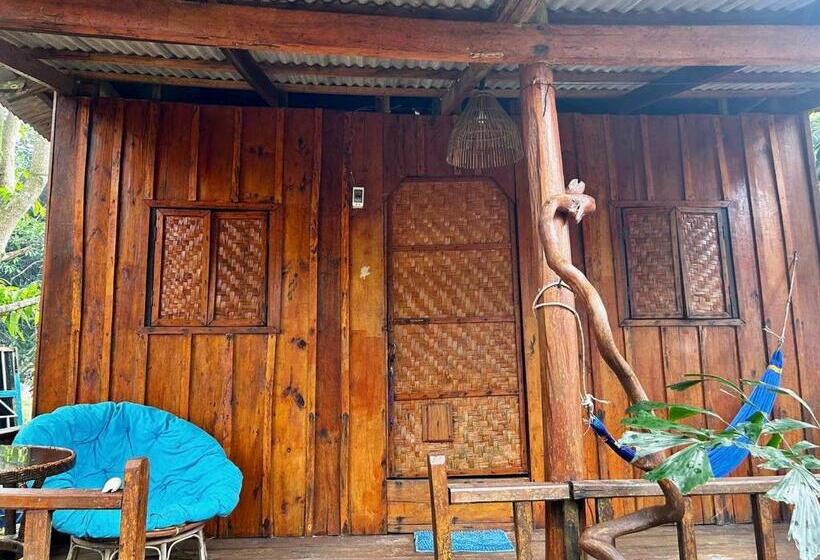 Бунгало Стандарт Вид на Сад, Easy Tiger Garden Bungalows   By Beach House Cambodia