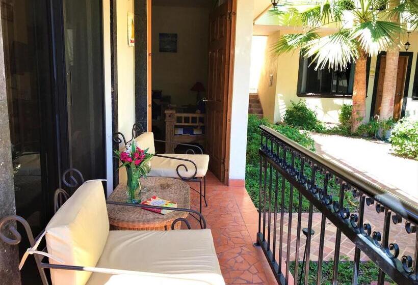 デラックススタジオ, Casa Mangos Loreto