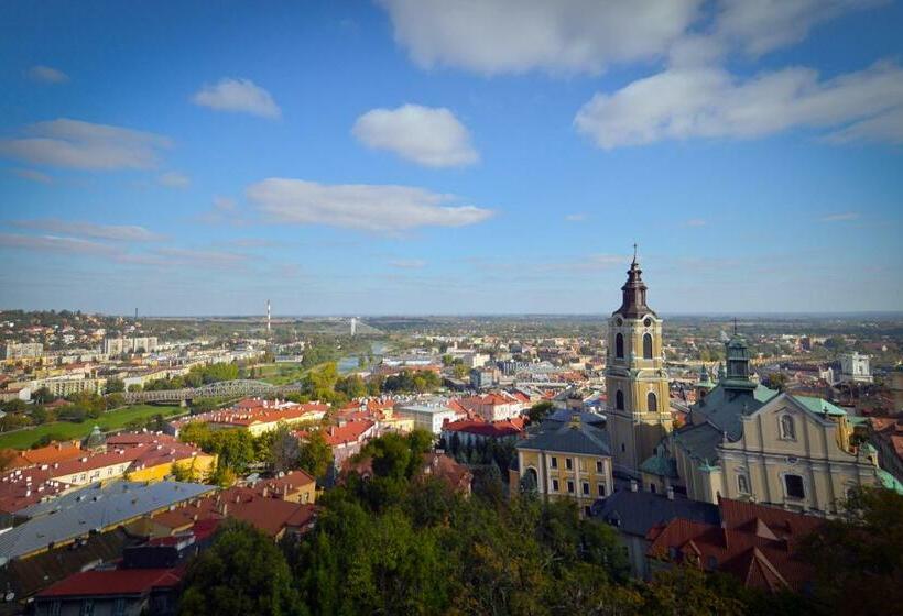 Номер Стандарт, Europejski