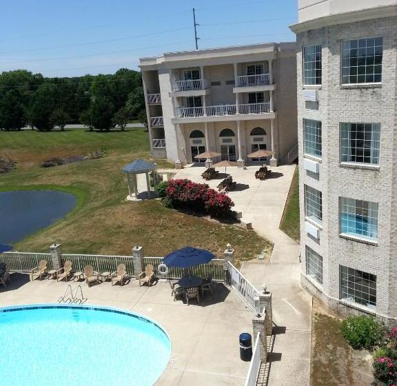 Люкс Вид на Бассейн, Staybridge Suites Rehoboth Beach, An Ihg