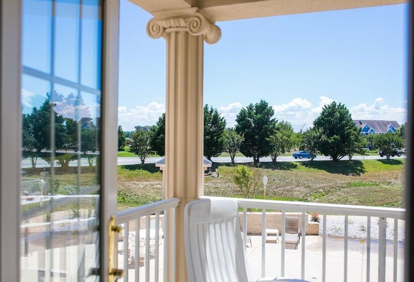 Номер Стандарт с Балконом, Staybridge Suites Rehoboth Beach, An Ihg