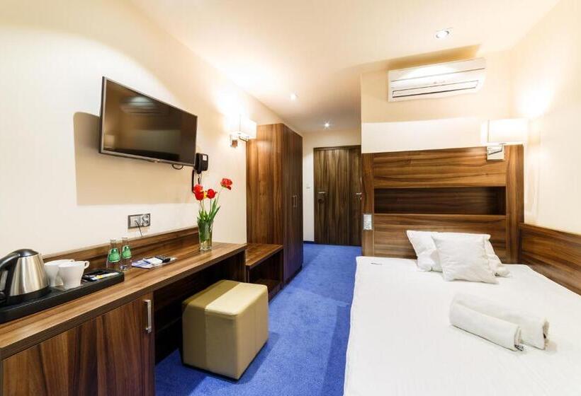 Номер Deluxe Одноместный, Sanvit Lake Resort & Spa