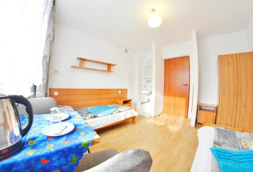 Номер Стандарт, Twój Hostel Ruda śląska