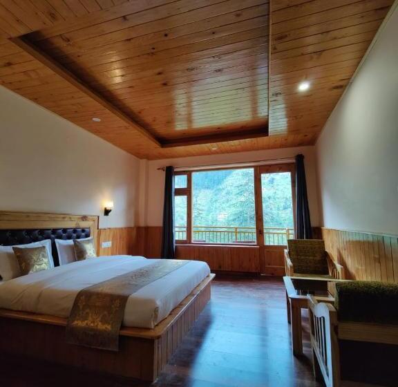 Номер Deluxe с Балконом, The Woodpecker Inn Jibhi