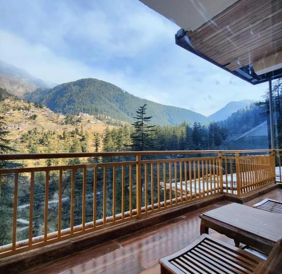Стандартный Номер Кровать Кинг, The Woodpecker Inn Jibhi