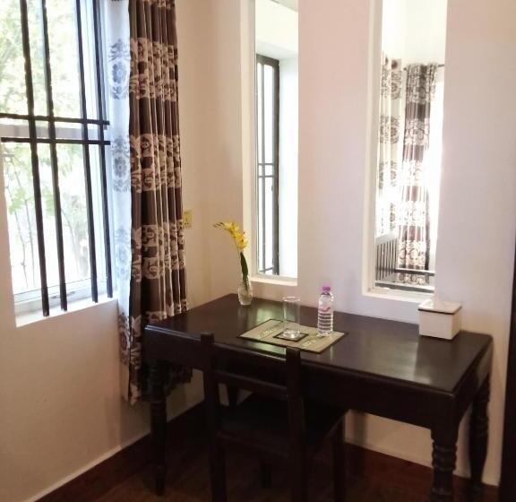 اتاق استاندارد چهار تخته, The Chill River Boutique Villa