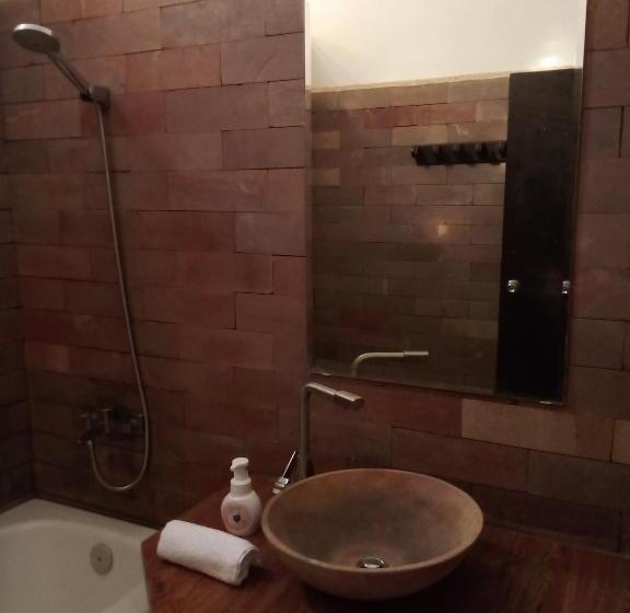 اتاق استاندارد, The Chill River Boutique Villa