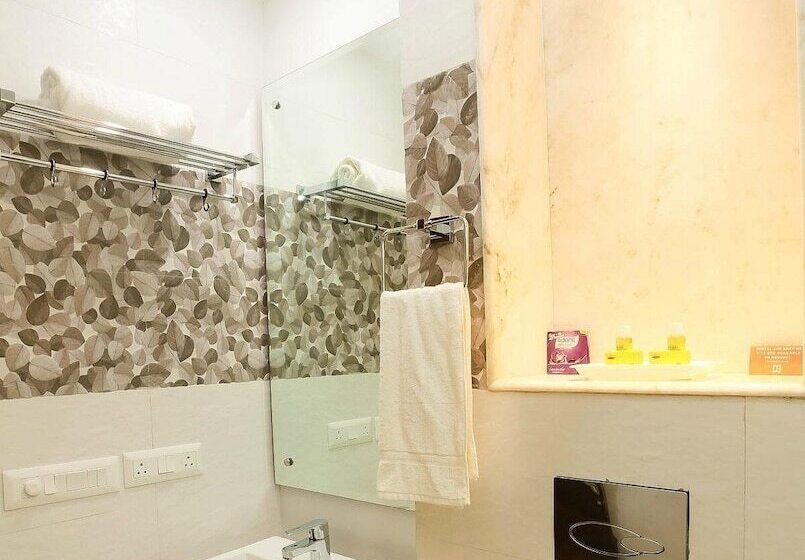Quarto Deluxe, Alpina Hotels & Suites