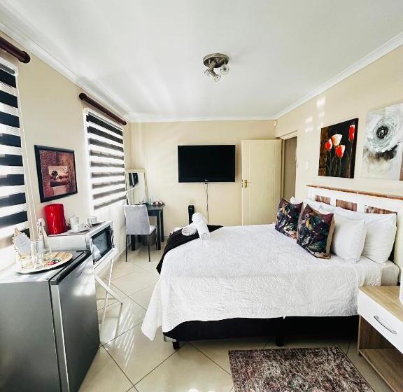 Номер Стандарт, Coastal Suite At Private Home Lyndhurst