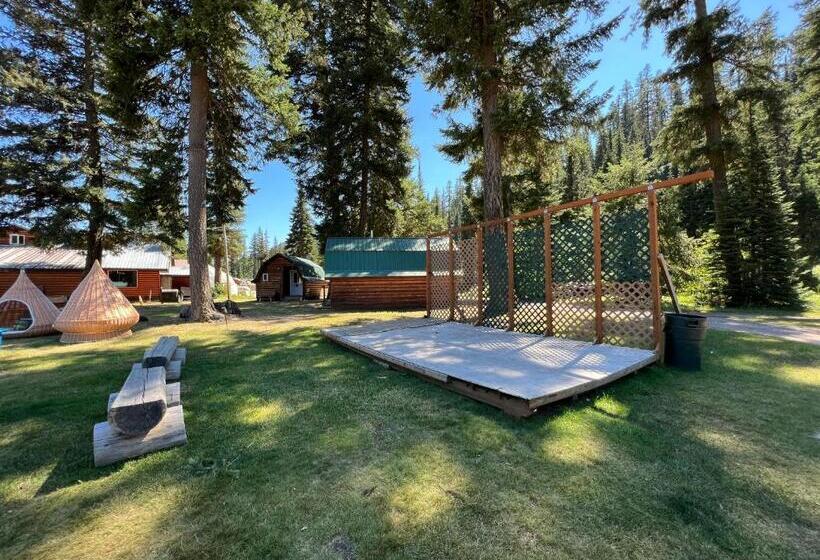 Апартаменты 2 Спальни, Triple G’s Resort   Cabin 11