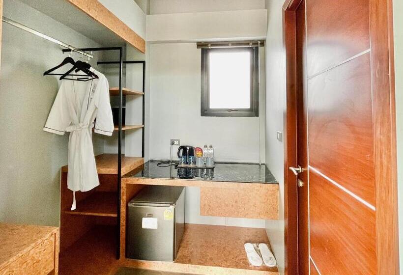 Студио Стандарт Вид на Сад, Proudchan Boutique Resort