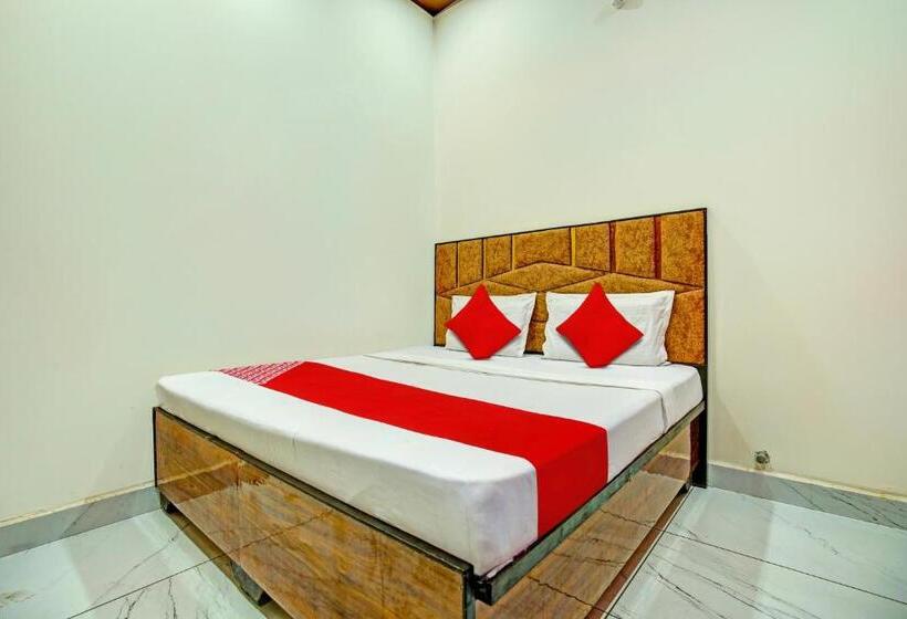 三人经典房间, Oyo Hotel Patiala