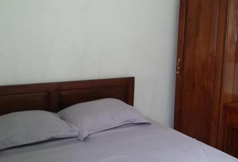Номер Economy, Spot On 93530 Sawang Sana Motel Syariah