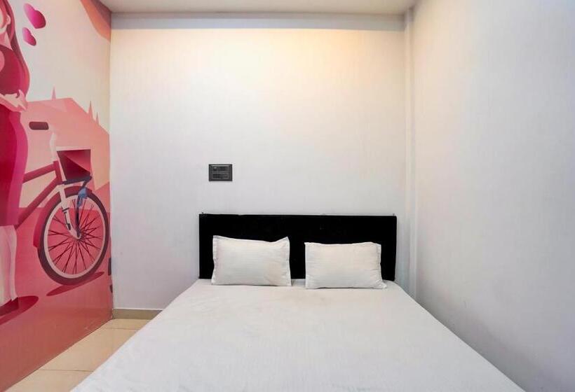 Трехместный Номер Классика, Oyo 82171 The Love Bird Hotel & Cafe