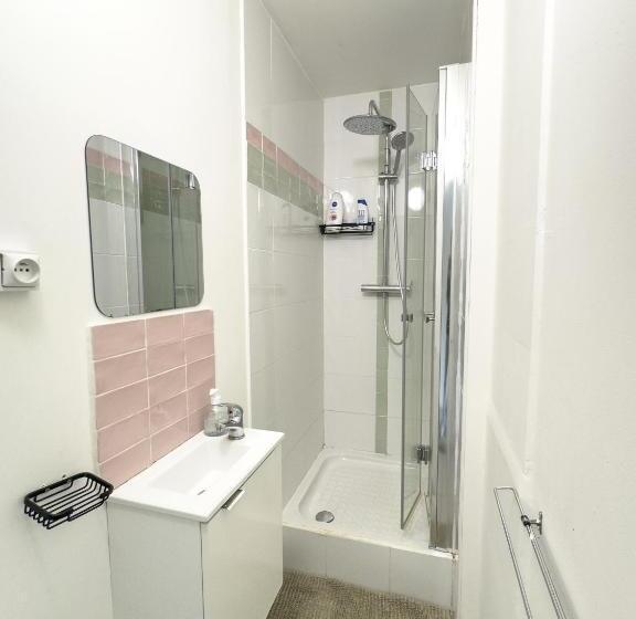 Номер Стандарт, Chambre Cozy Proche De Paris Et à 10 Minutes D Orly