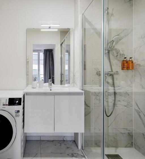 Студия Superior, Emilie Homes   Clichy
