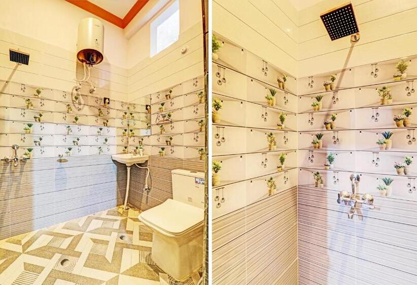 Трехместный Номер Классика, Oyo Green Valley Guest House