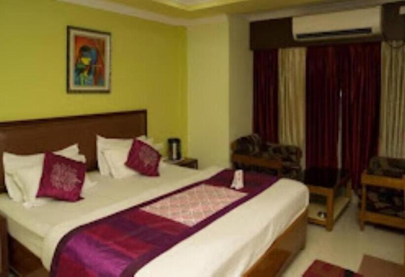 غرفة قياسية, Gokul Plaza,bhubaneswar