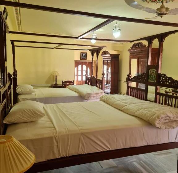 小型套房, Umaid Mahal Palace