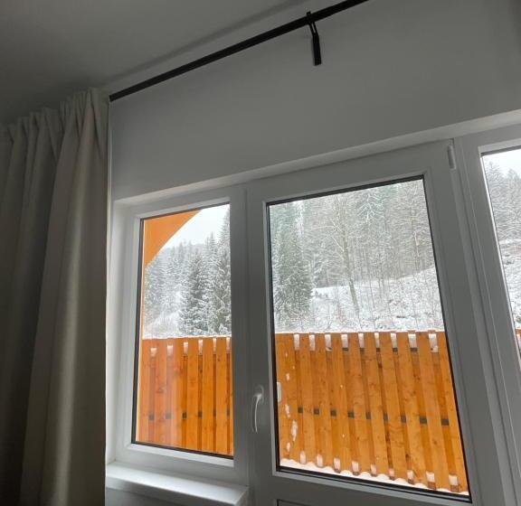 Семейный Номер, Apartmány Svatý Mikuláš