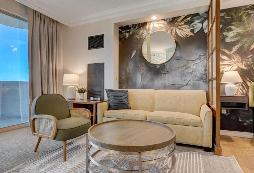 Estúdio standard Cama King, Jewel Suite W/balcony Mgm Signature  23rd Floor Strip View