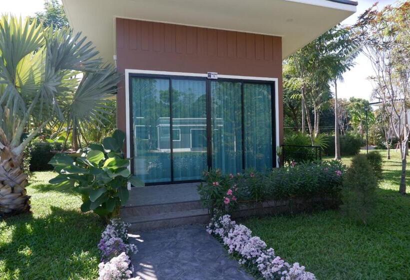 اتاق لوکس, Seeview Resort