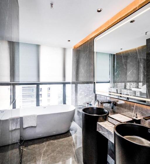 سوییت, Yunmu Hotel Luzhou