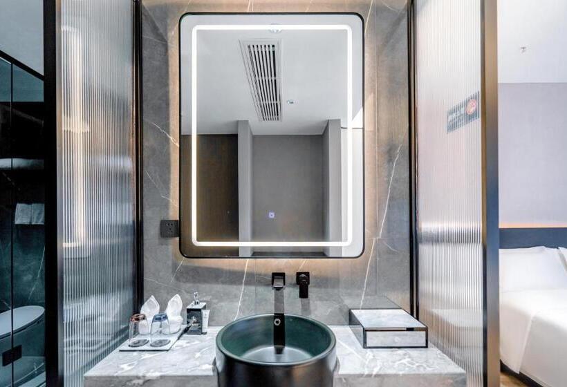 سوییت, Yunmu Hotel Luzhou