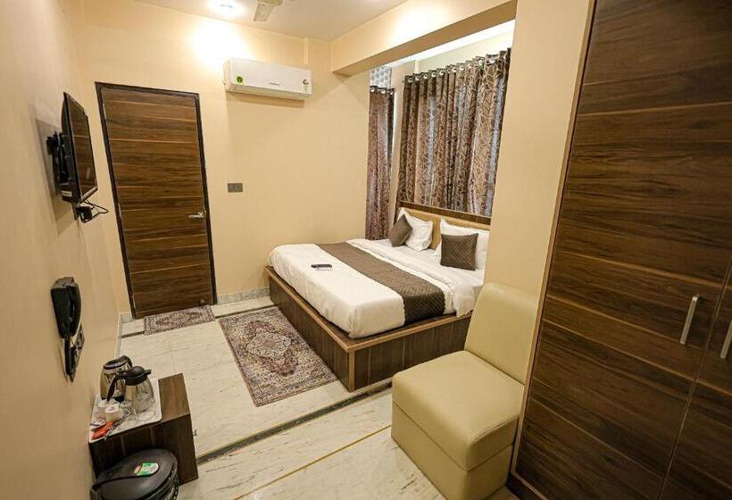 Номер Superior, Fabhotel Pearl Square