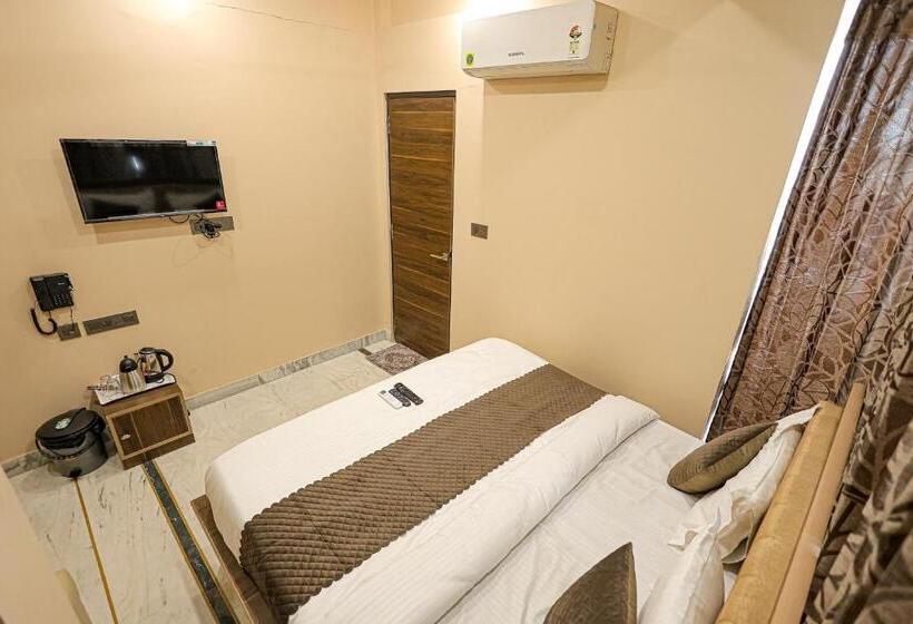 Номер Стандарт, Fabhotel Pearl Square