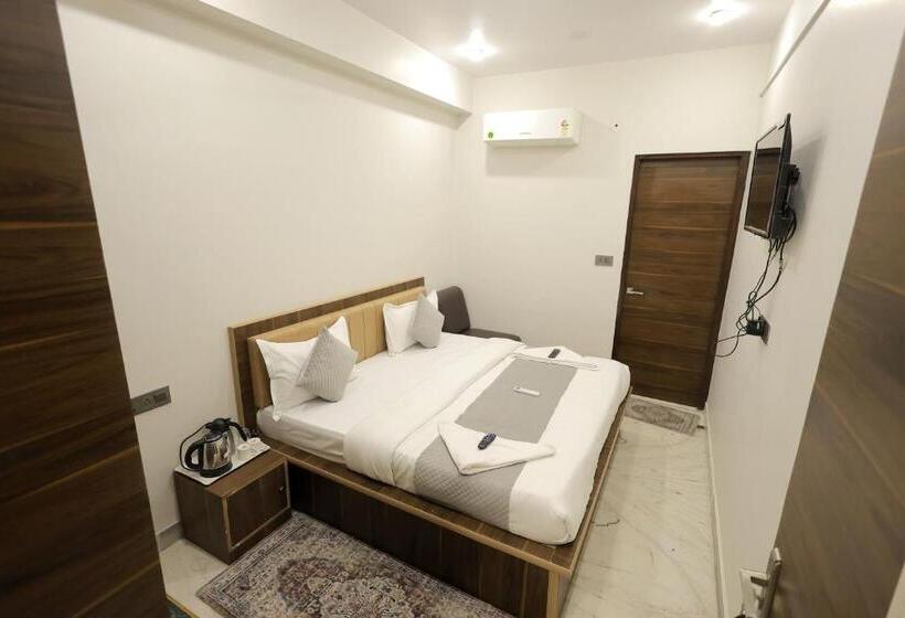 Номер Стандарт, Fabhotel Pearl Square